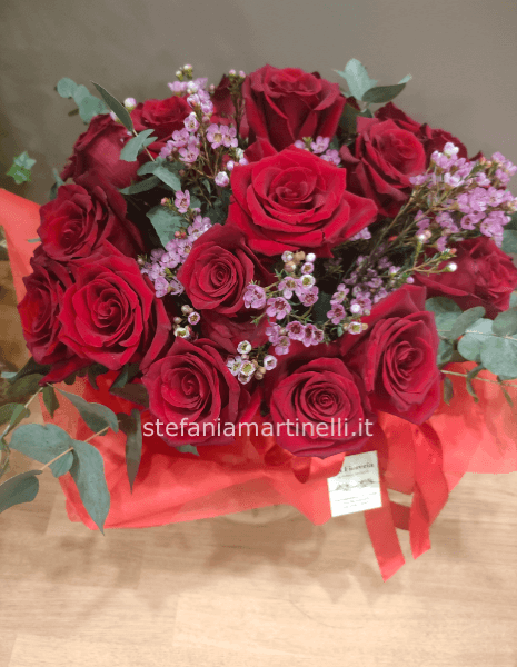 Bouquet di rose rosse